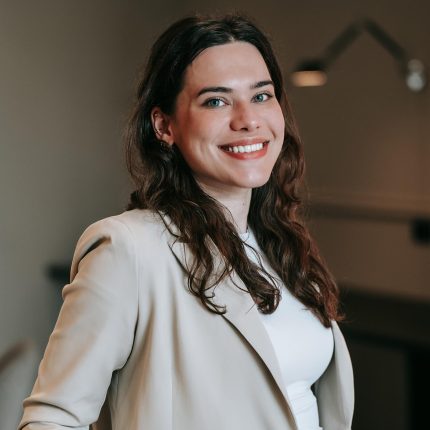 Sanne van Hooijdonk | Alveo Advocaten & Mediators